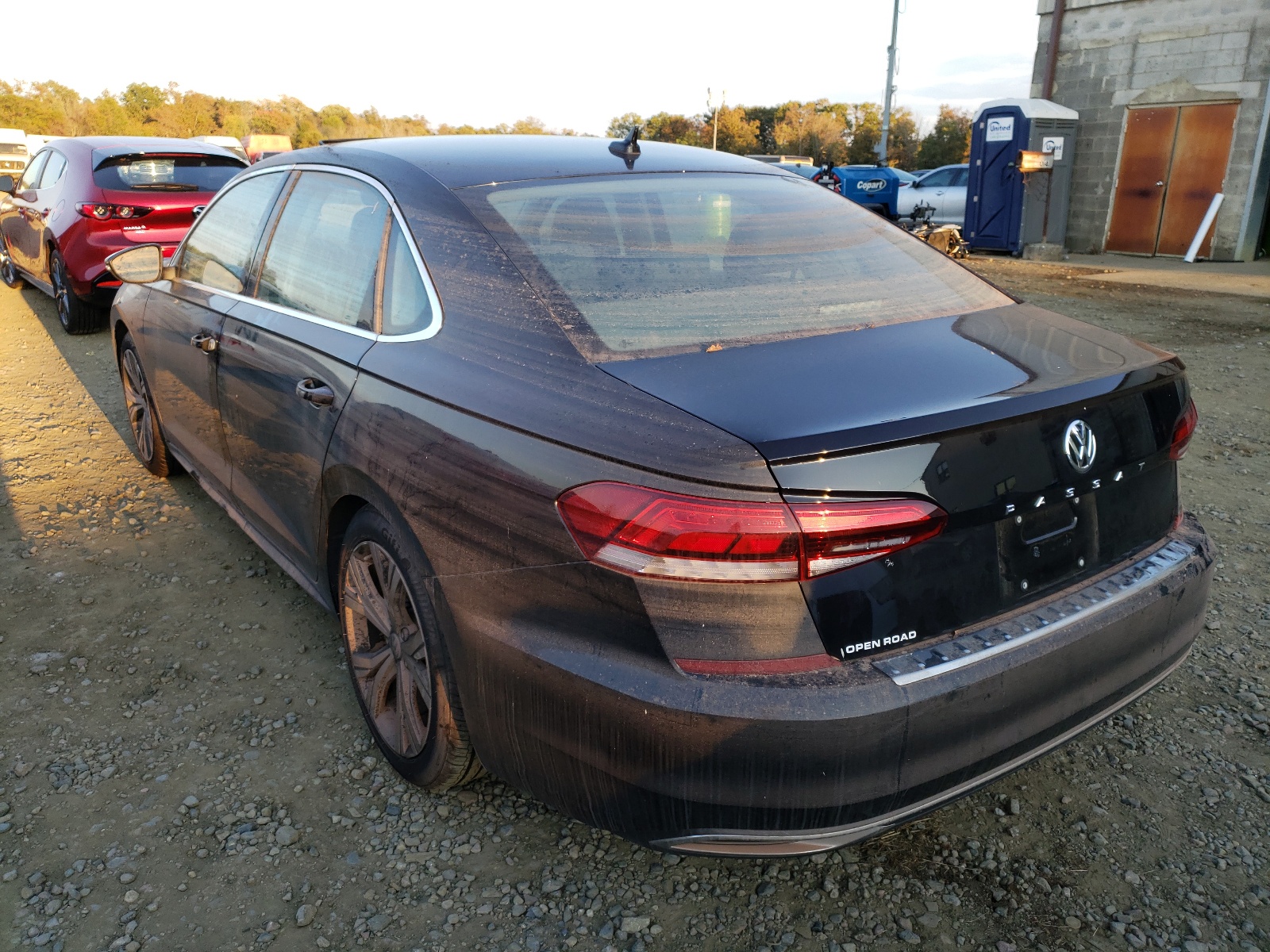 Photo 3 from auction – 2021 VOLKSWAGEN PASSAT SE with VIN 1VWSA7A39MC007666