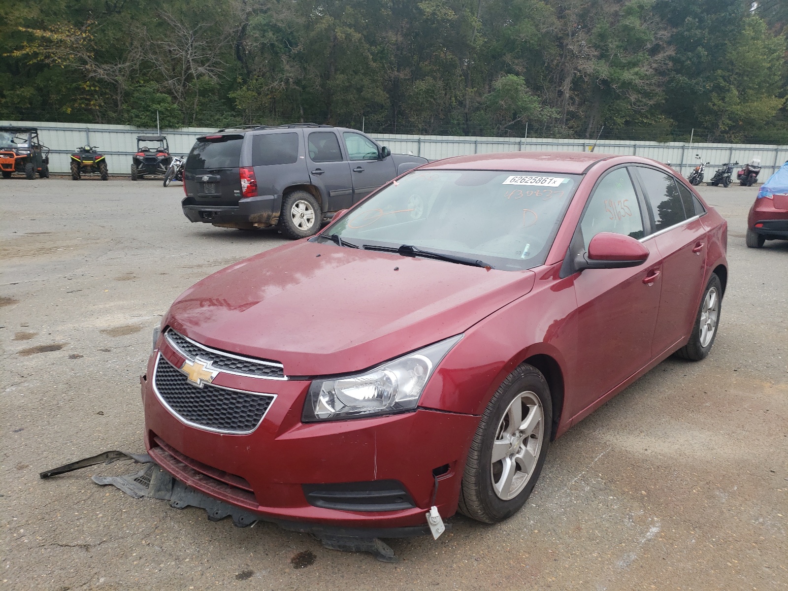 Photo 2 from auction – 2014 CHEVROLET CRUZE LT with VIN 1G1PC5SBXE7430837