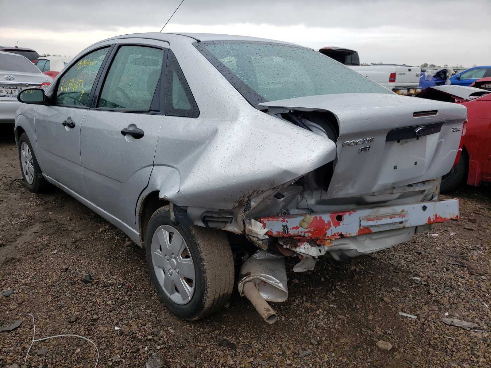Photo 3 from auction – 2006 FORD FOCUS ZX4 with VIN 1FAFP34NX6W155485