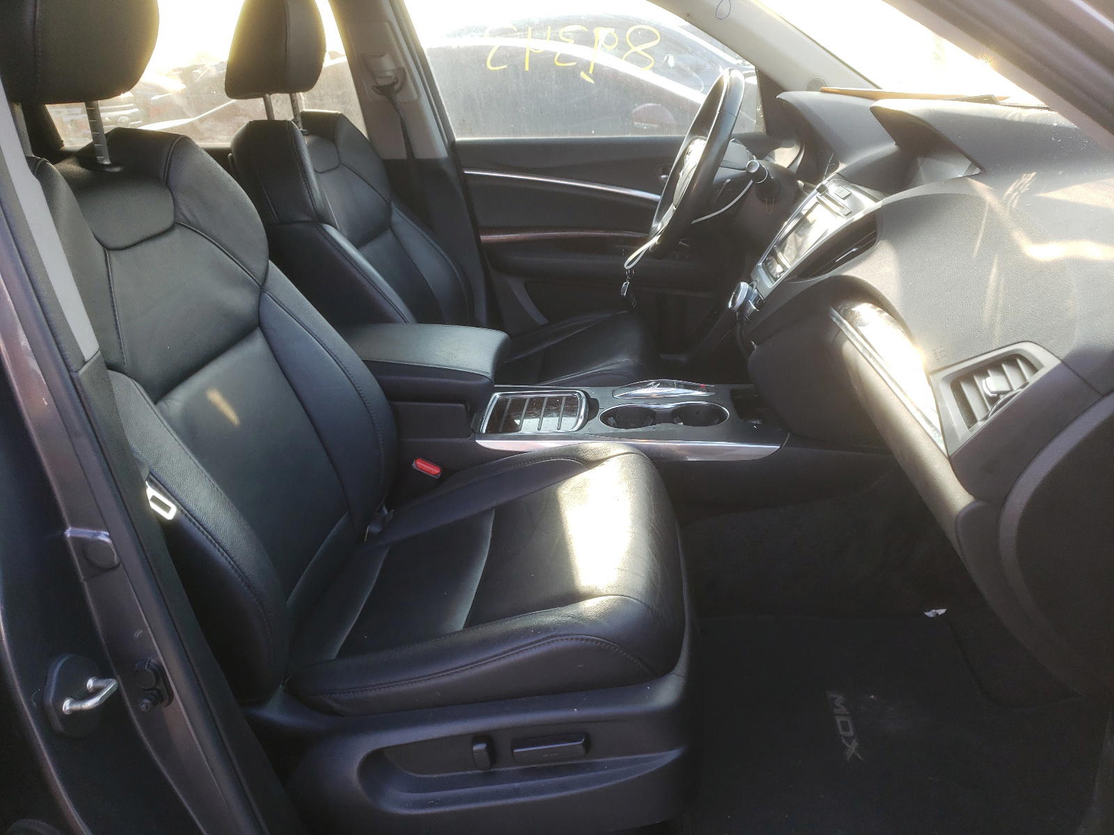 Photo 5 from auction – 2017 ACURA MDX with VIN 5FRYD3H31HB007512