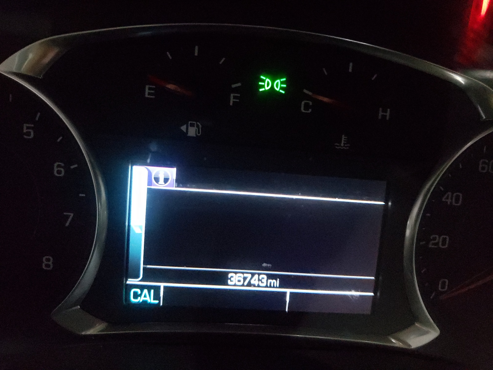 Photo 8 from auction – 2019 CHEVROLET TRAVERSE with VIN 1GNERKKW7KJ207675