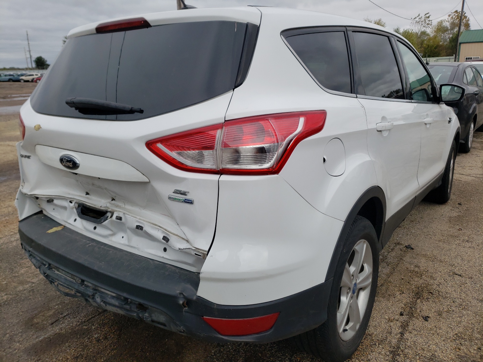 Photo 4 from auction – 2014 FORD ESCAPE SE with VIN 1FMCU9GX7EUC02631
