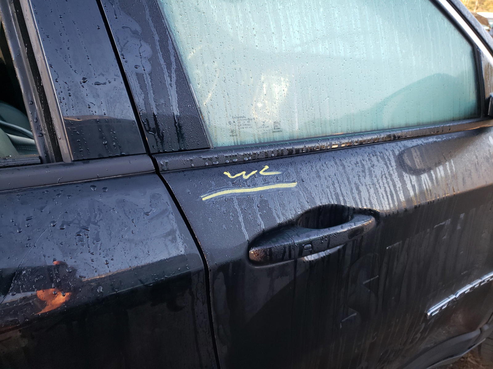 Photo 9 from auction – 2018 JEEP COMPASS LA with VIN 3C4NJDBB2JT366393