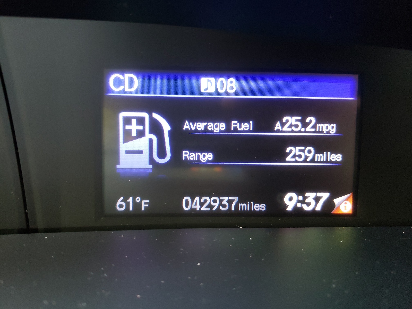 Photo 8 from auction – 2015 HONDA CIVIC LX with VIN 19XFB2F50FE087238