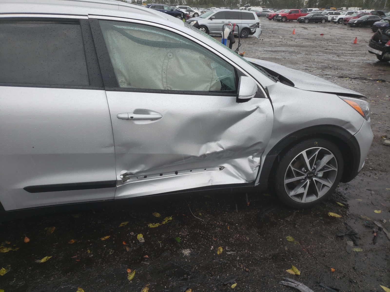 Photo 9 from auction – 2021 KIA NIRO TOURI with VIN KNDCC3LC3M5462637
