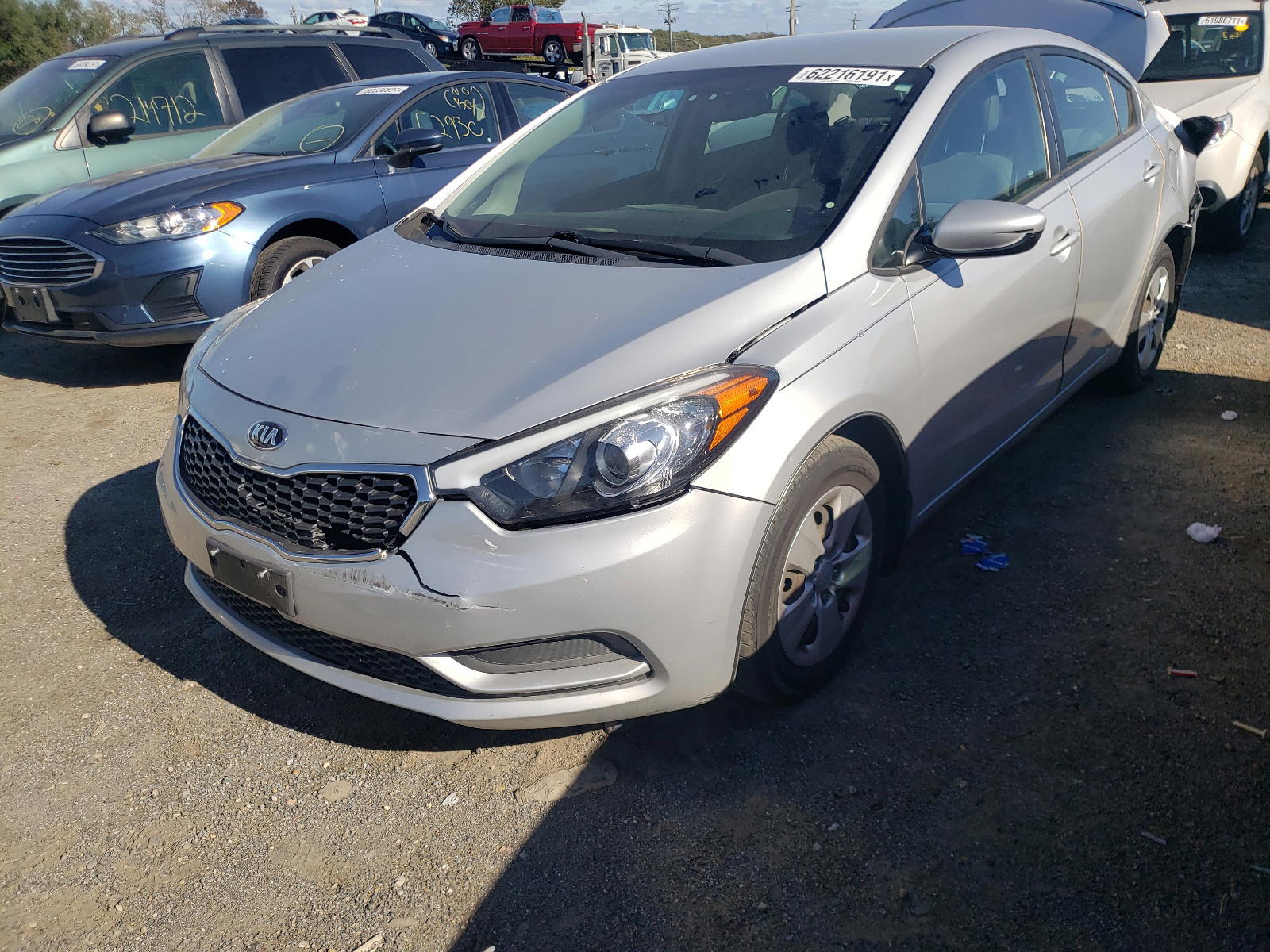 Photo 2 from auction – 2016 KIA FORTE LX with VIN KNAFK4A61G5486536