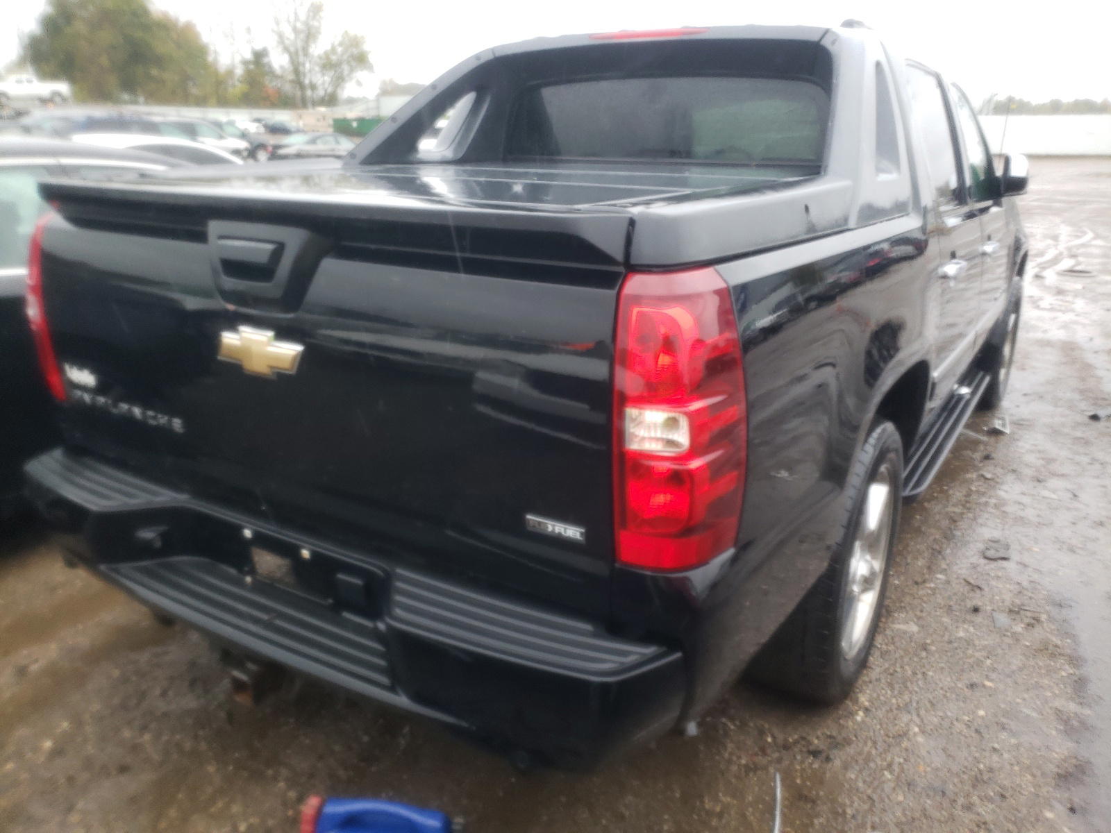 Photo 4 from auction – 2009 CHEVROLET AVALANCHE with VIN 3GNFK32349G112863