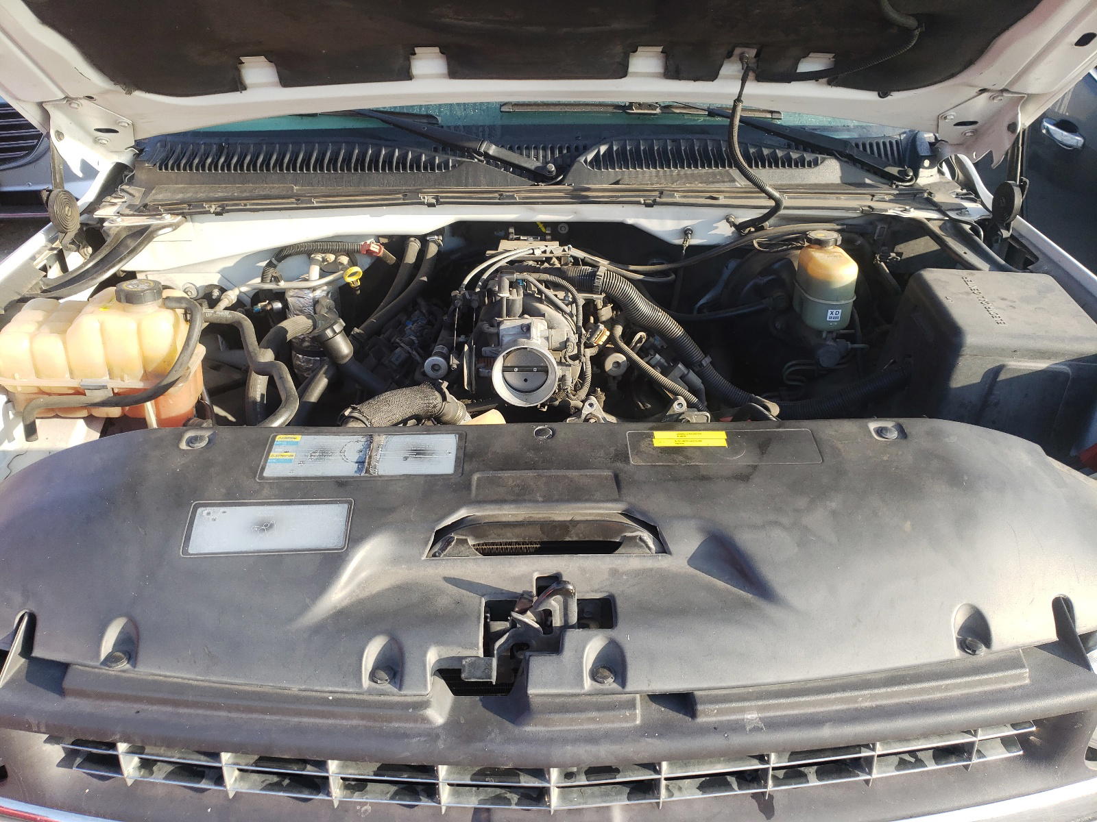 Photo 7 from auction – 2002 CHEVROLET SILVERADO with VIN 2GCEC19V121174233