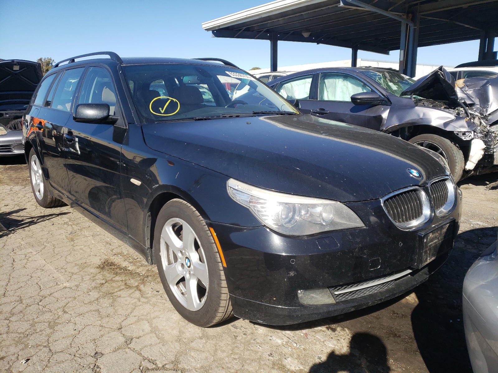 BMW 535 XI 2008 with VIN WBAPT73578CX02264 - Photo from auction