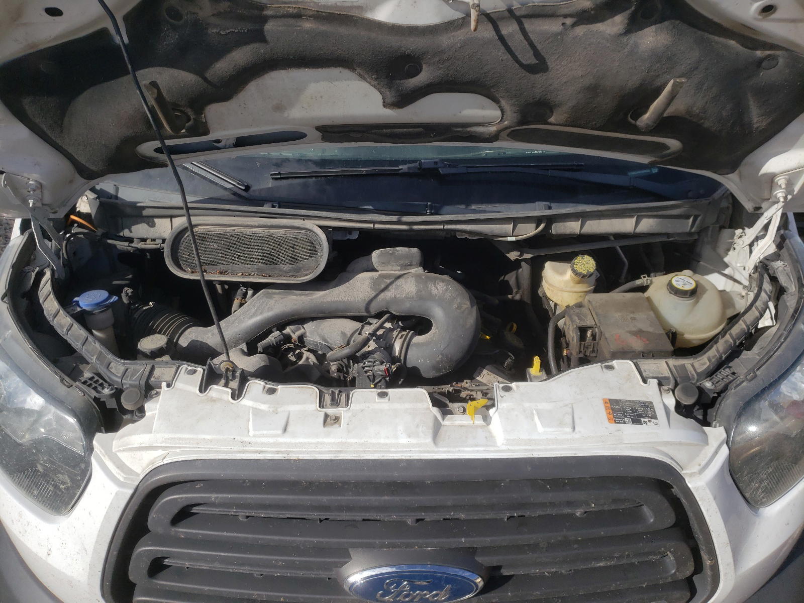 Photo 7 from auction – 2015 FORD TRANSIT T- with VIN 1FTNR2CMXFKA02826
