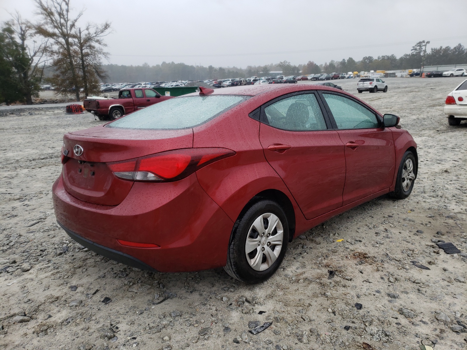 Photo 4 from auction – 2016 HYUNDAI ELANTRA SE with VIN 5NPDH4AE2GH763985