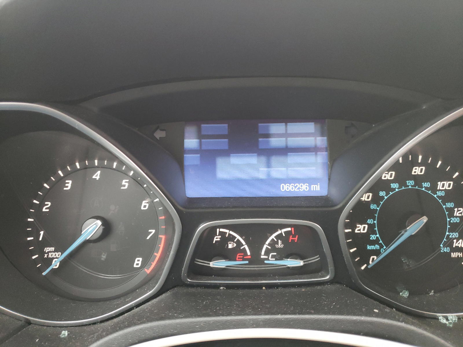Photo 8 from auction – 2014 FORD FOCUS SE with VIN 1FADP3F22EL285934