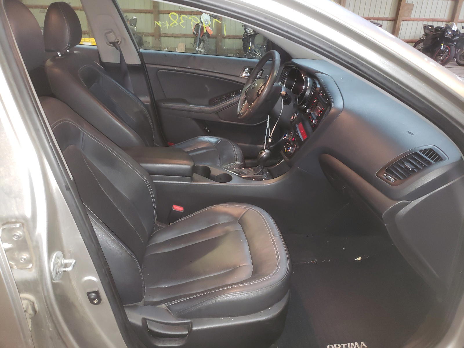 Photo 5 from auction – 2012 KIA OPTIMA EX with VIN KNAGN4A79C5254734