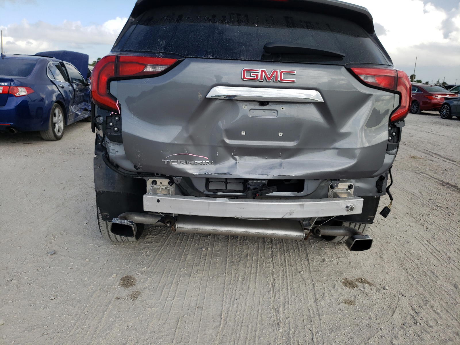 Photo 9 from auction – 2020 GMC TERRAIN DE with VIN 3GKALSEX0LL221672