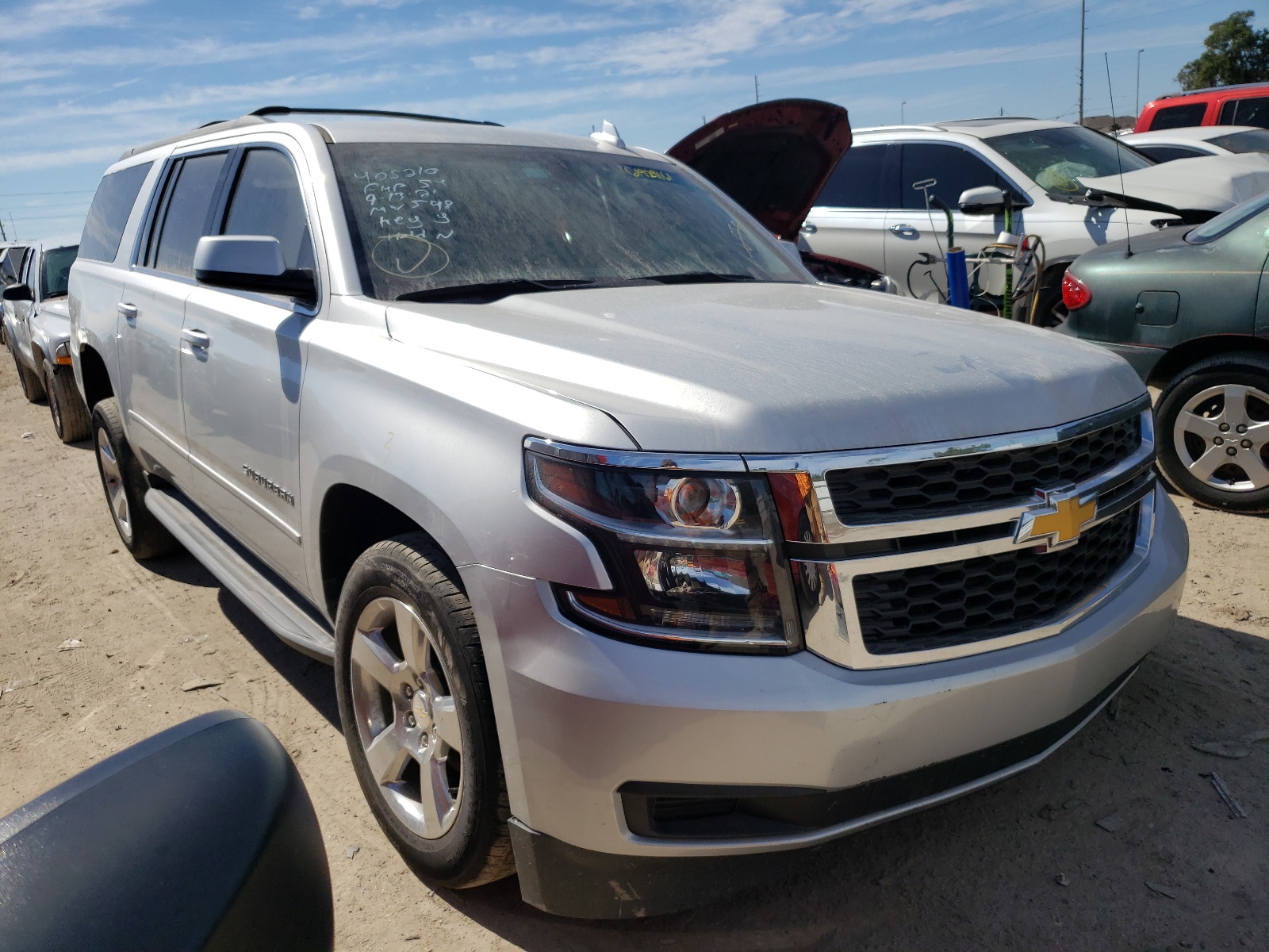 Photo 1 from auction – 2019 CHEVROLET SUBURBAN C with VIN 1GNSCGKCXKR133399