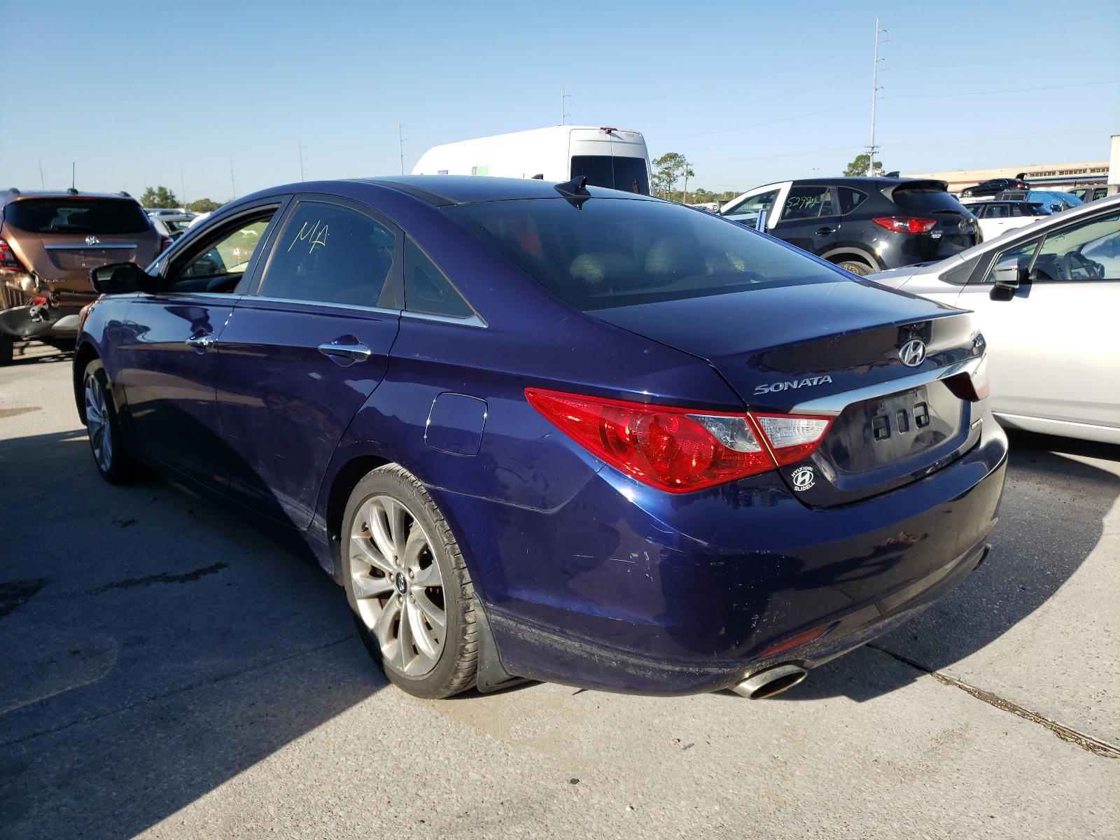 Photo 3 from auction – 2012 HYUNDAI SONATA SE with VIN 5NPEC4AB0CH412804