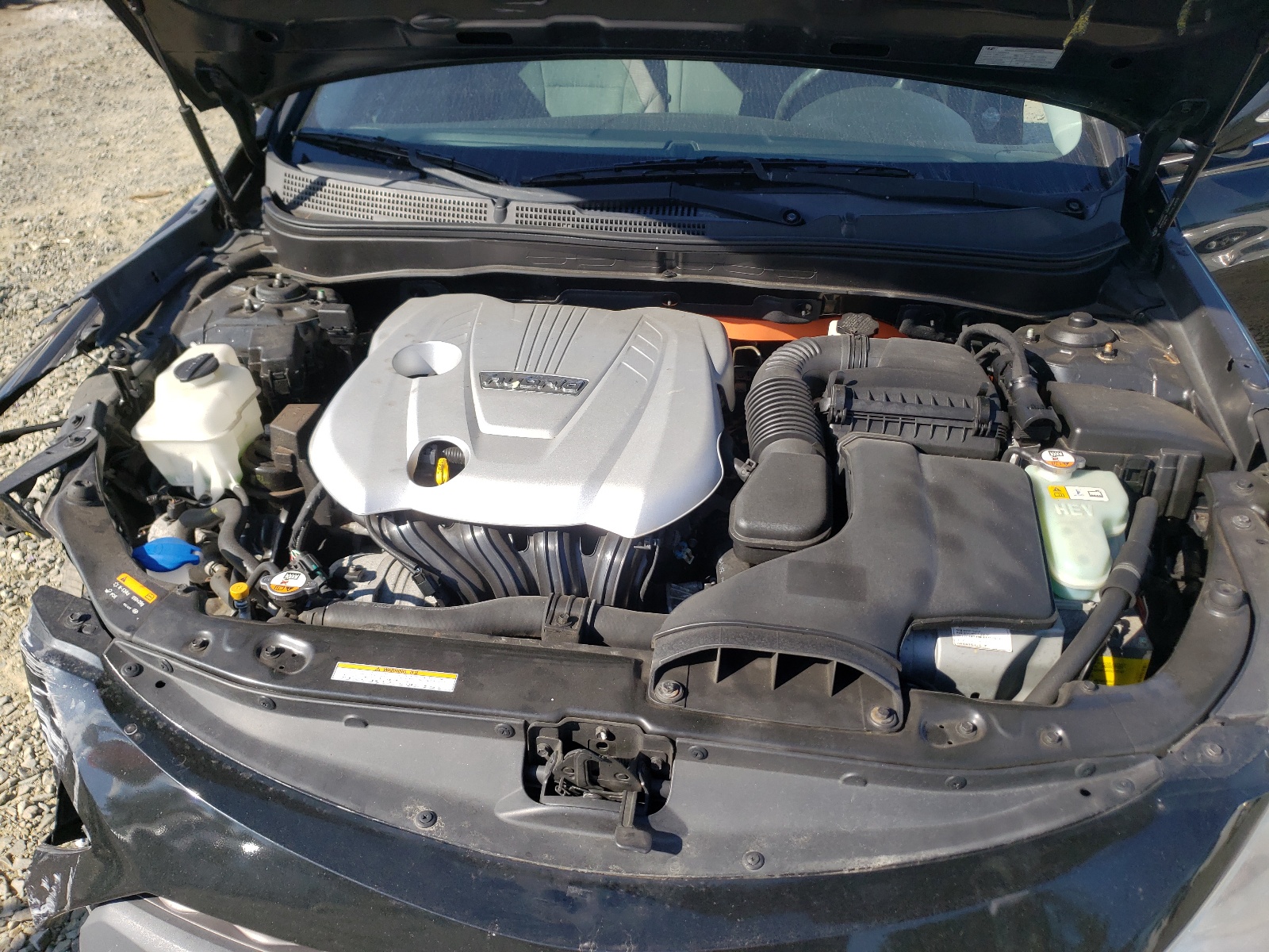 Photo 7 from auction – 2013 HYUNDAI SONATA HYB with VIN KMHEC4A46DA069678