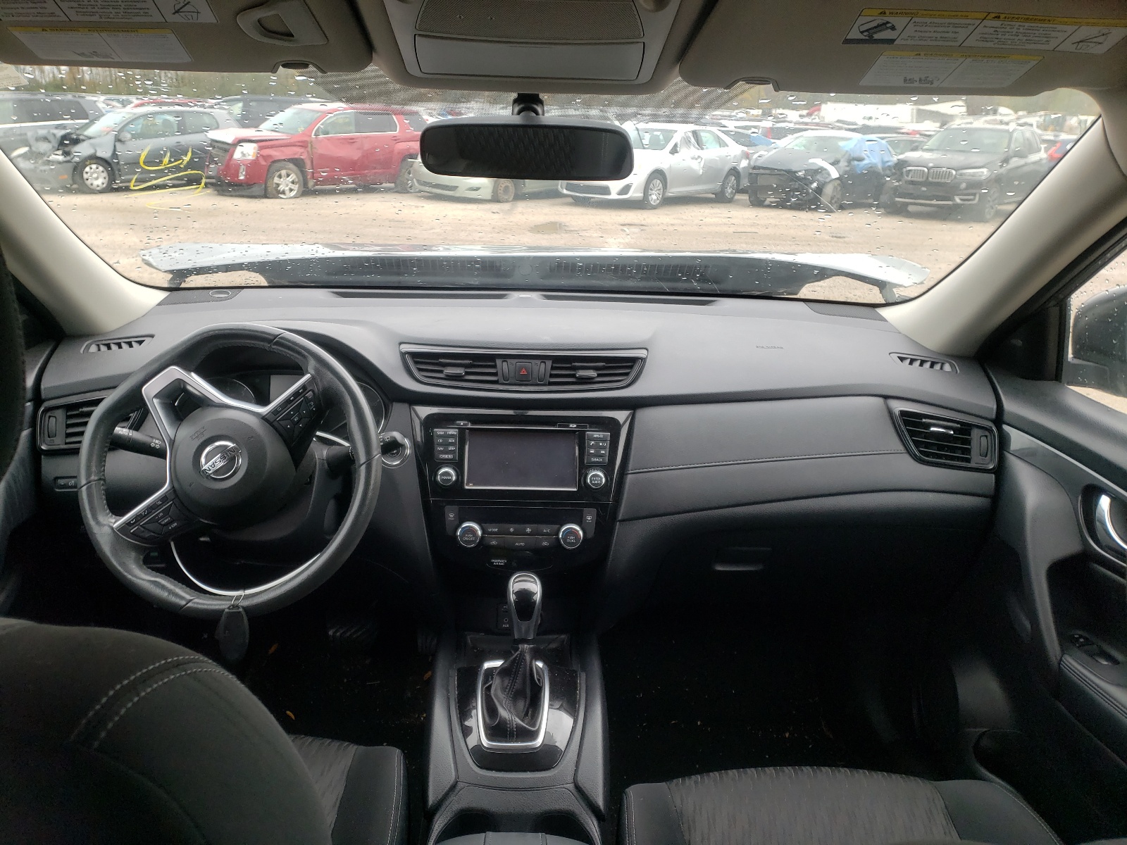 Photo 9 from auction – 2017 NISSAN ROGUE S with VIN KNMAT2MV1HP540991