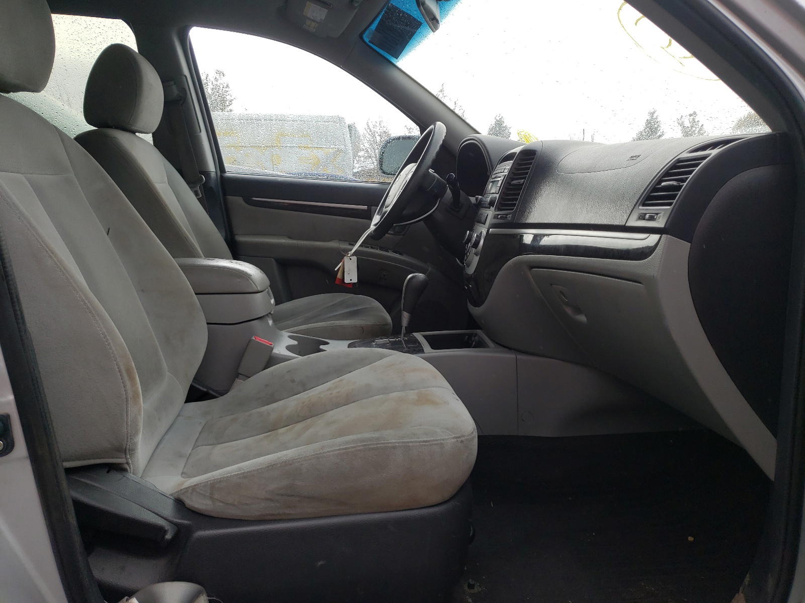 Photo 5 from auction – 2008 HYUNDAI SANTA FE G with VIN 5NMSG73D48H207708