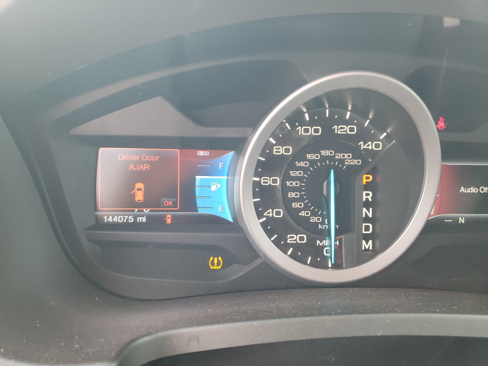 Foto 8 de la subasta – 2012 FORD EXPLORER L con VIN 1FMHK8F89CGA98395