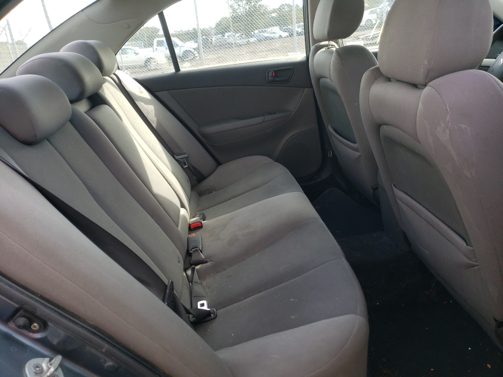 Photo 6 from auction – 2010 HYUNDAI SONATA GLS with VIN 5NPET4AC7AH602928