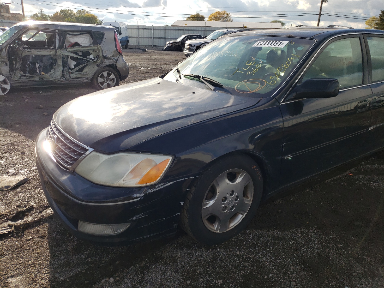 Photo 9 from auction – 2003 TOYOTA AVALON XL with VIN 4T1BF28B43U299851