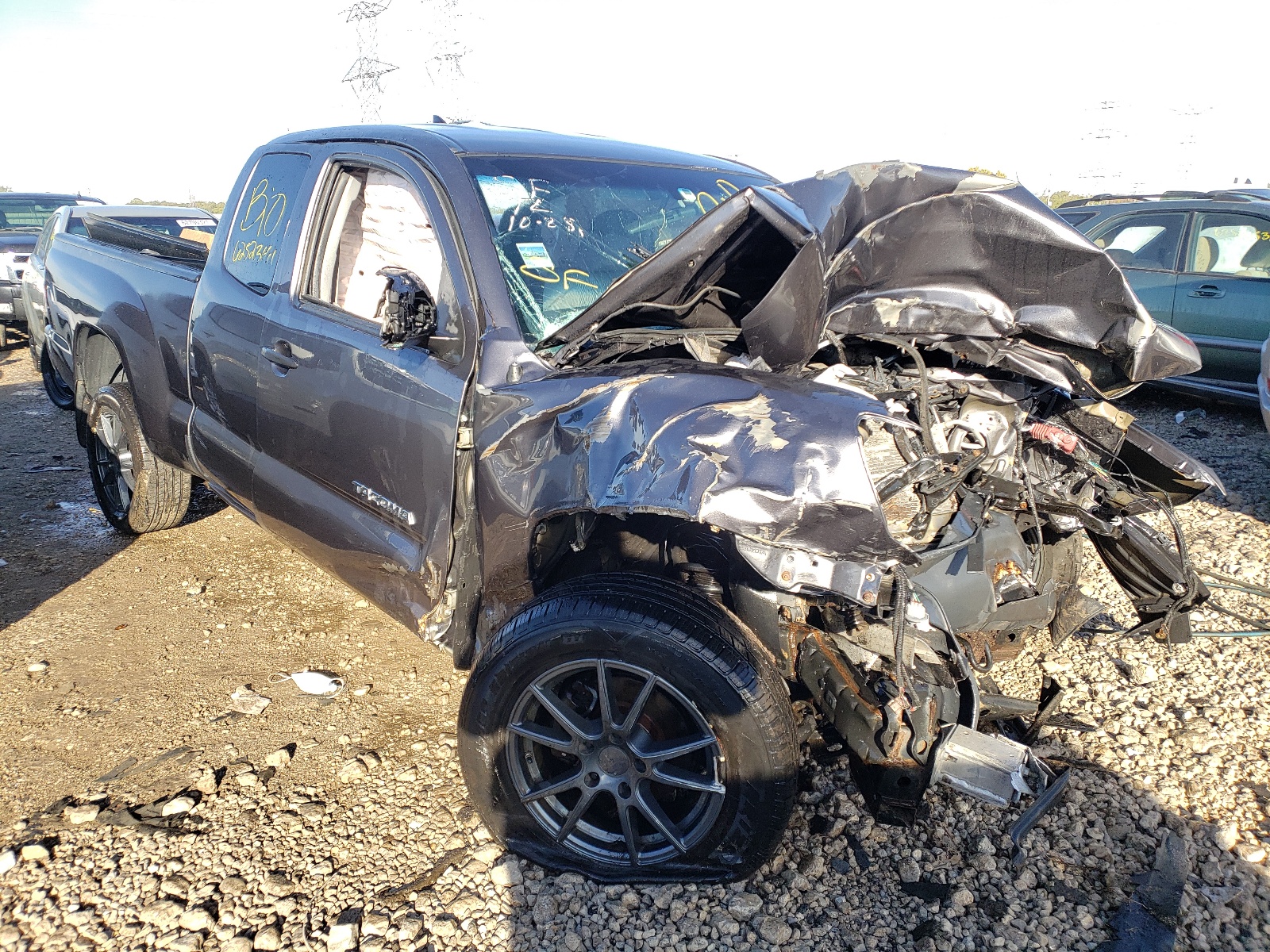 Photo 1 from auction – 2015 TOYOTA TACOMA with VIN 5TFTX4CN8FX048322