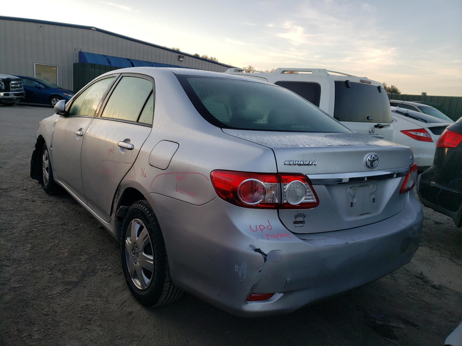 Photo 3 from auction – 2011 TOYOTA COROLLA BA with VIN JTDBU4EE5BJ108328