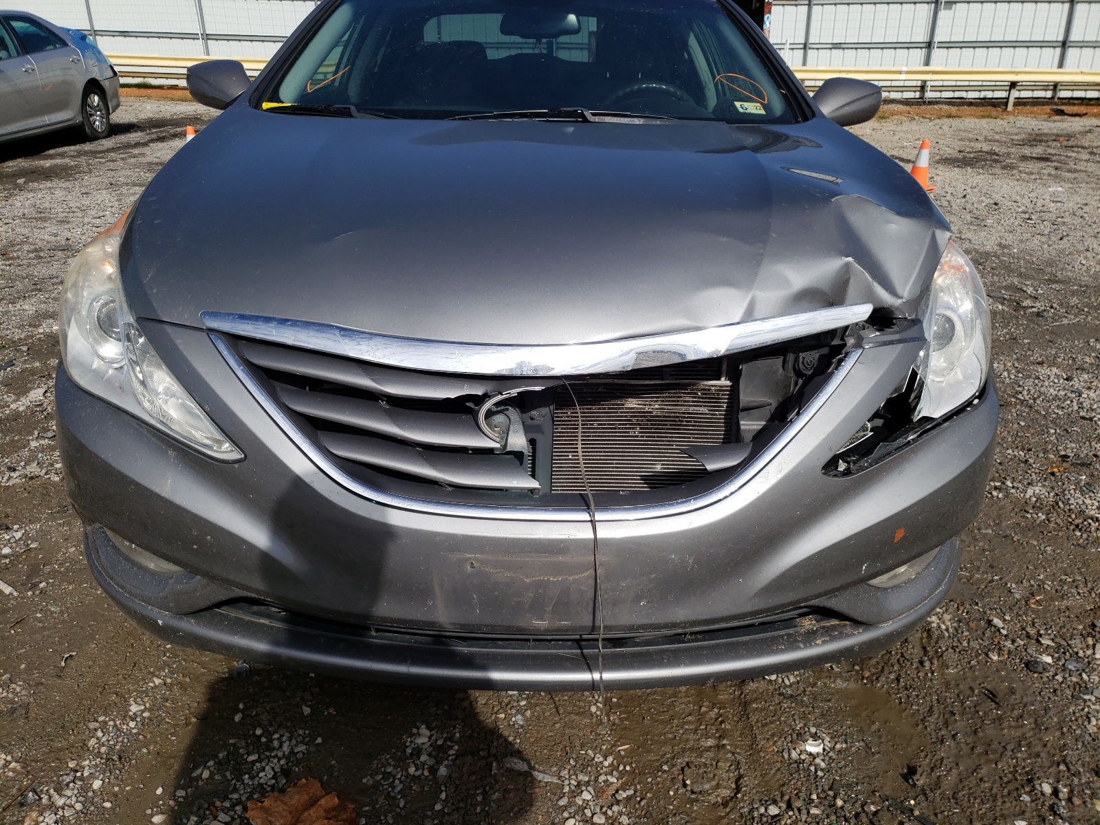 Photo 9 from auction – 2013 HYUNDAI SONATA GLS with VIN 5NPEB4AC5DH545247