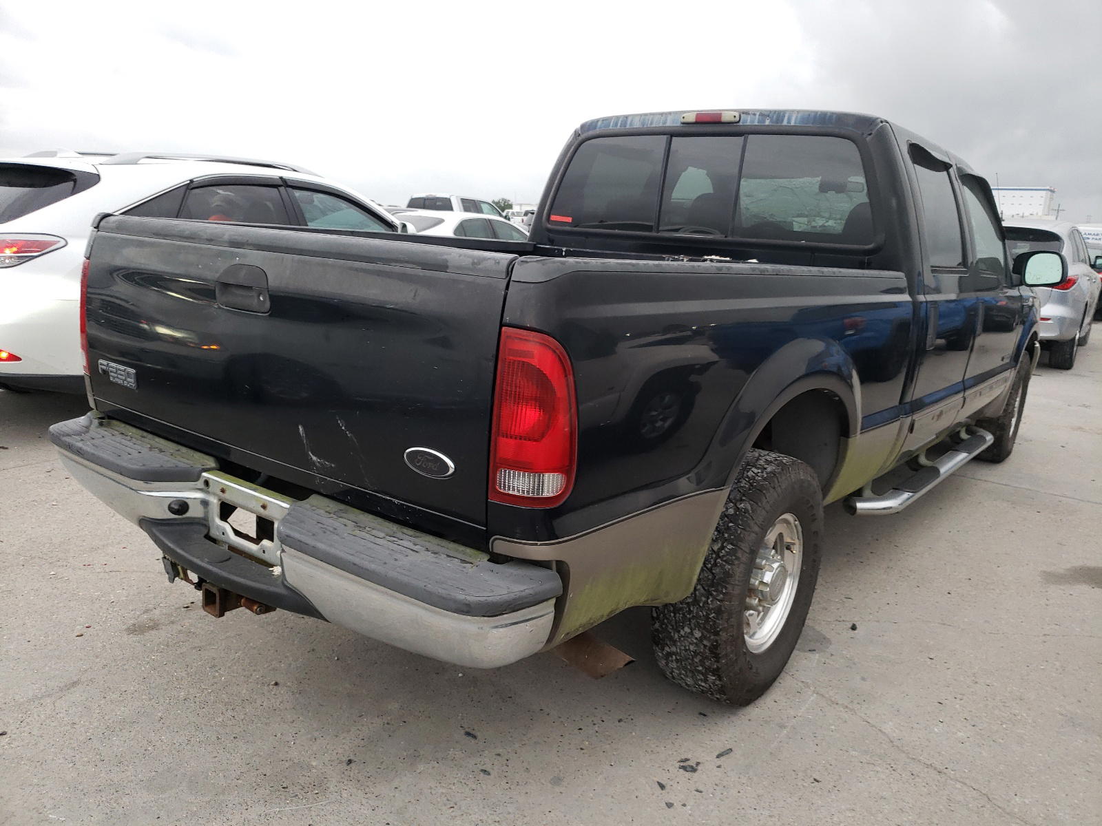 Photo 4 from auction – 2002 FORD F250 SUPER with VIN 1FTNW20F32EB86899