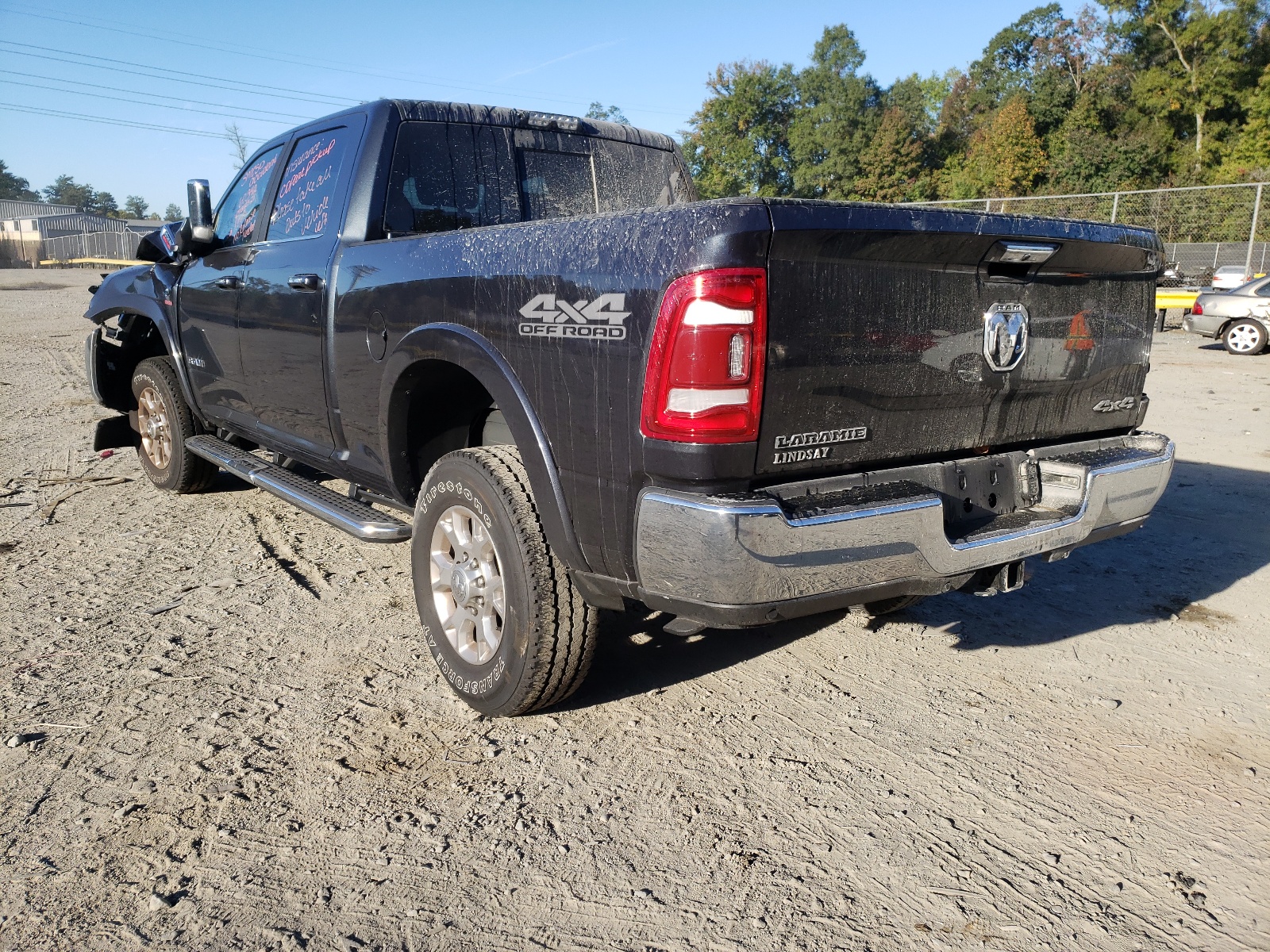 Photo 3 from auction – 2021 RAM 2500 LARAM with VIN 3C6UR5FL3MG569312