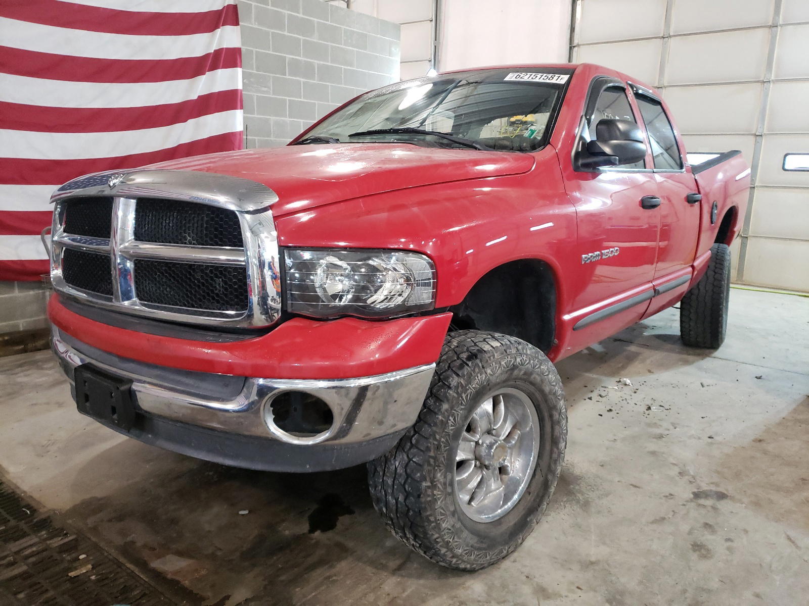 Photo 2 from auction – 2002 DODGE RAM 1500 with VIN 3D7HU18N32G135295