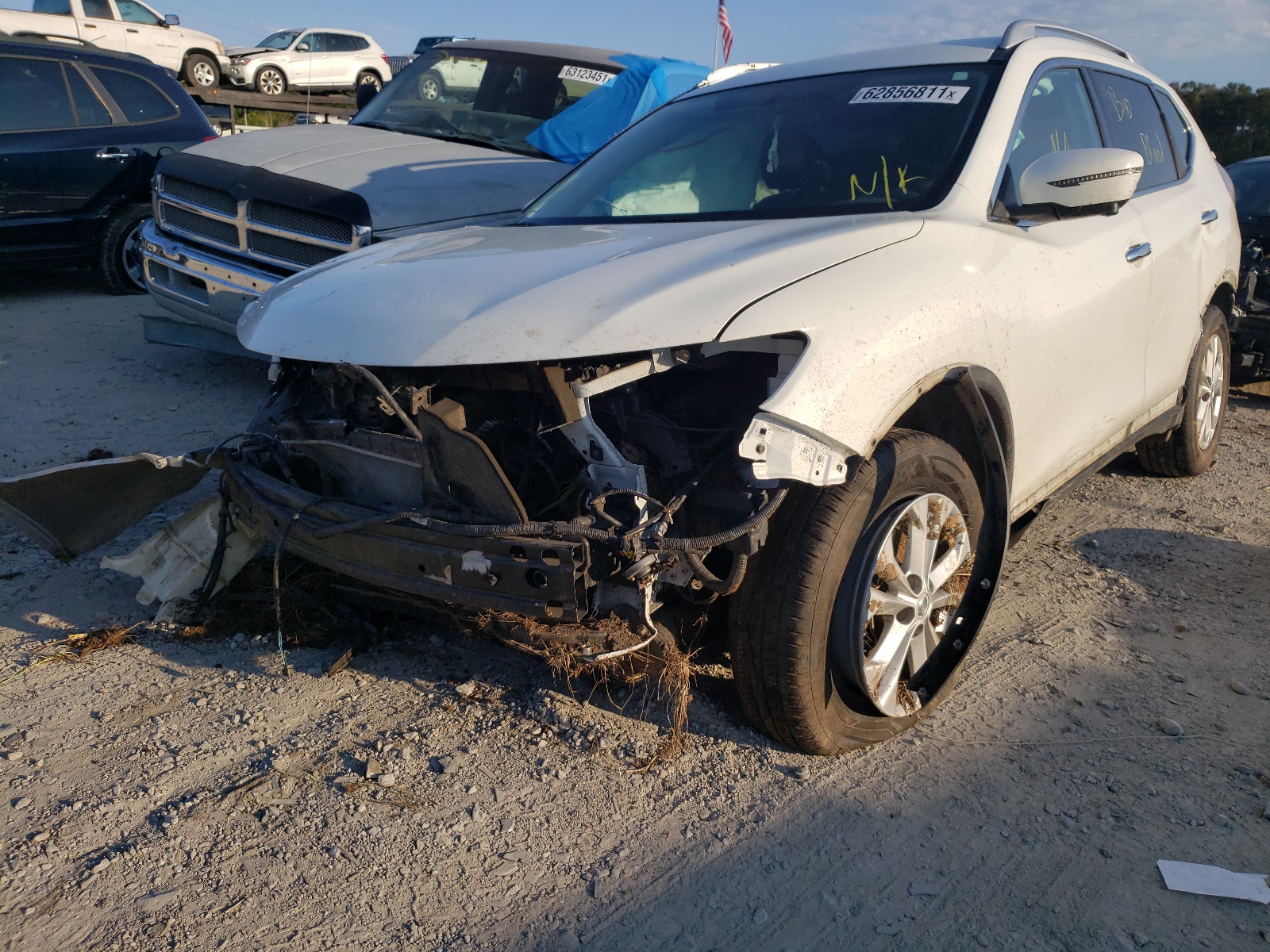 Фото 2 с аукциона – 2016 NISSAN ROGUE S с VIN KNMAT2MT1GP651344