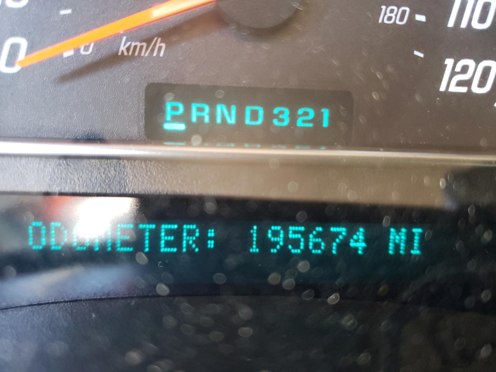 Photo 8 from auction – 2004 GMC ENVOY with VIN 1GKDT13S942437652