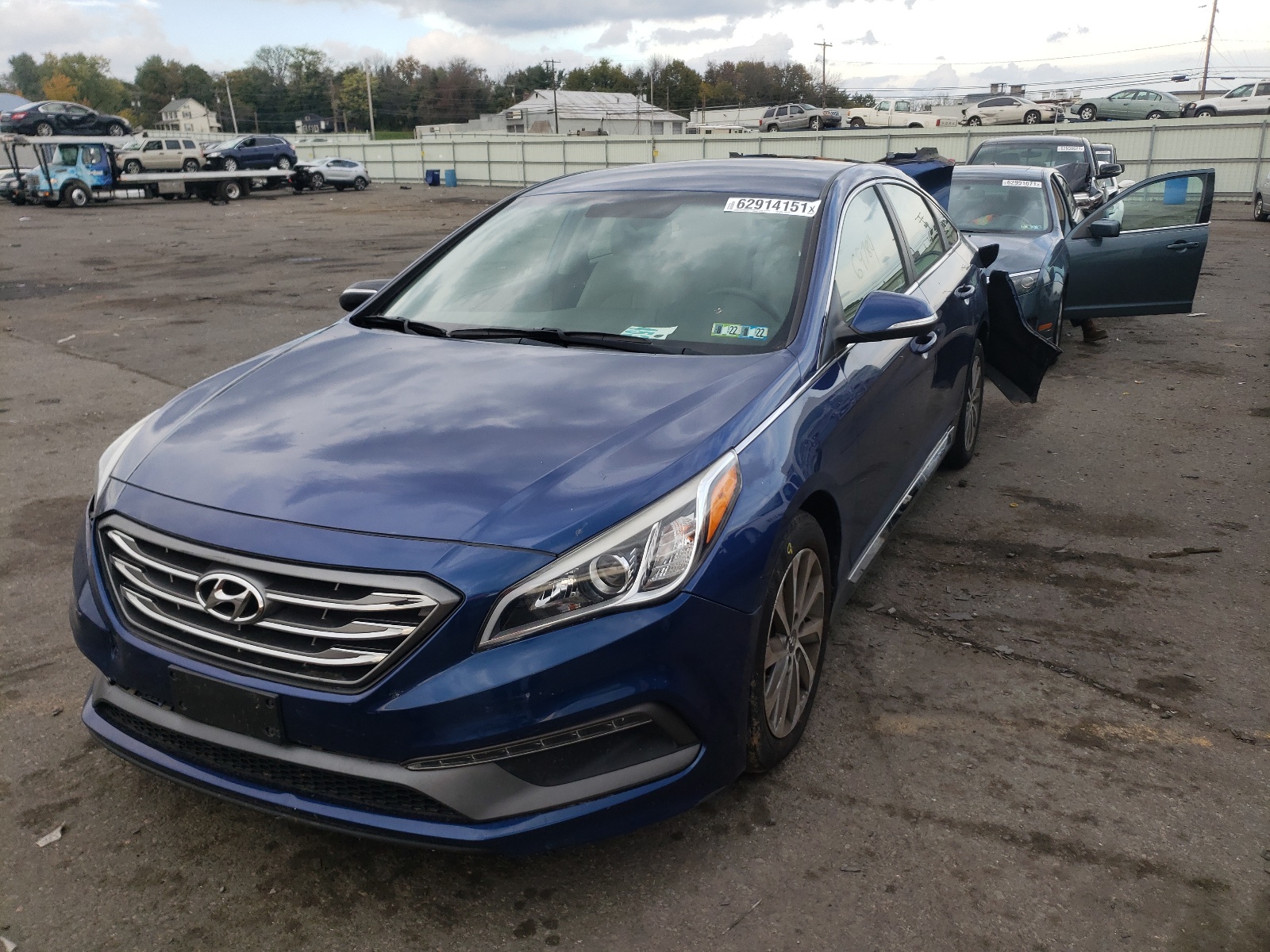 Photo 2 from auction – 2015 HYUNDAI SONATA SPO with VIN 5NPE34AF1FH067953