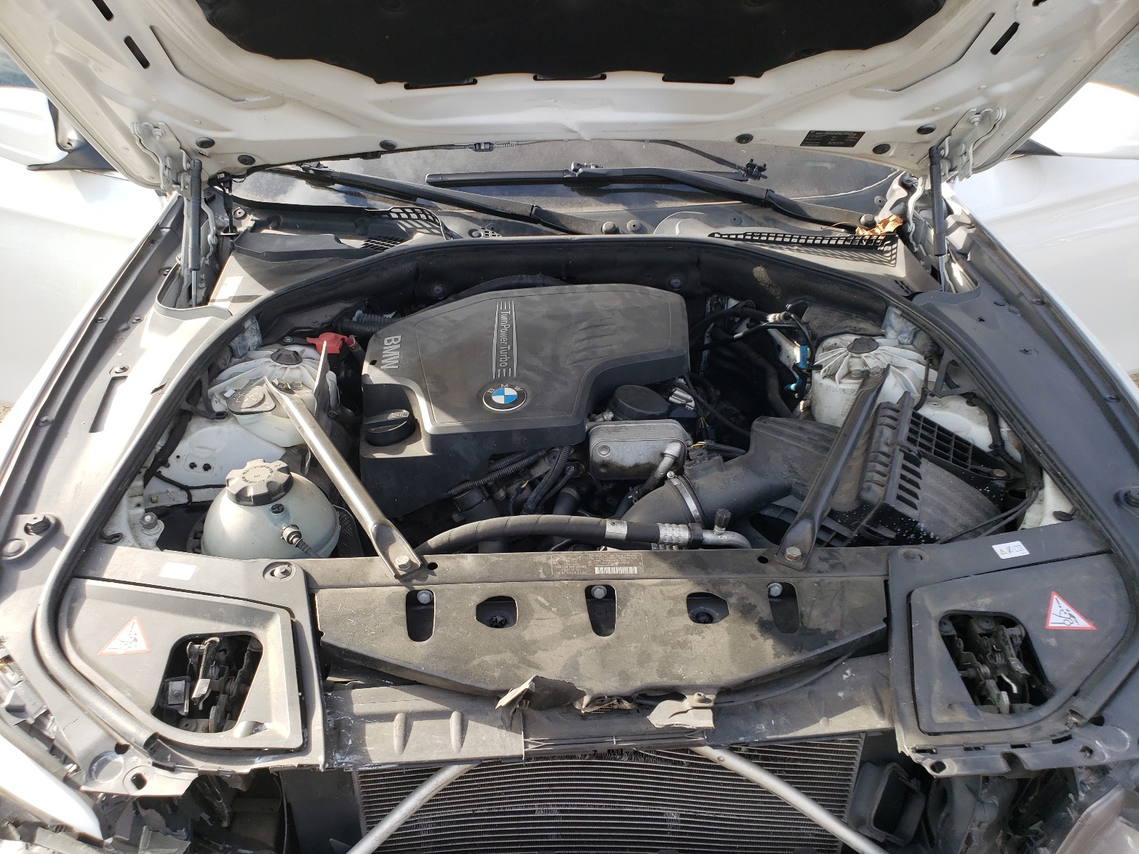 Zdjęcie 7 z aukcji – 2012 BMW 528 I z VIN WBAXG5C51CDY30236