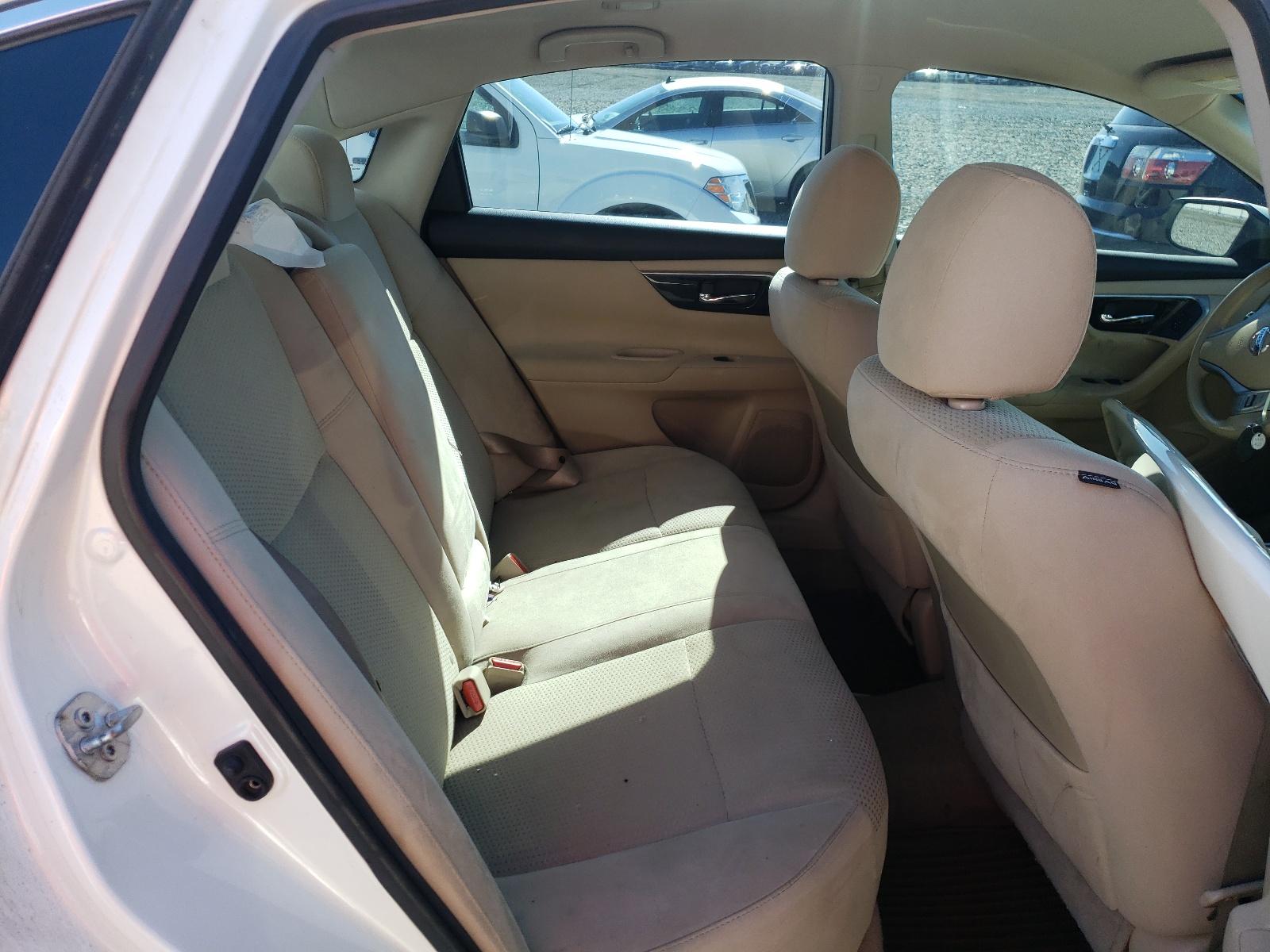 Photo 6 from auction – 2014 NISSAN ALTIMA 2.5 with VIN 1N4AL3AP7EC319044