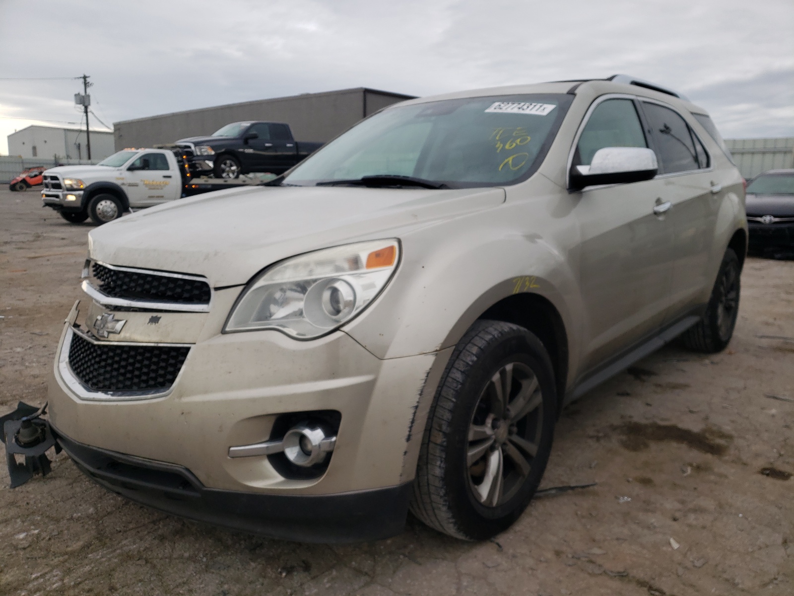 Photo 2 from auction – 2013 CHEVROLET EQUINOX LT with VIN 2GNFLGEK6D6309884