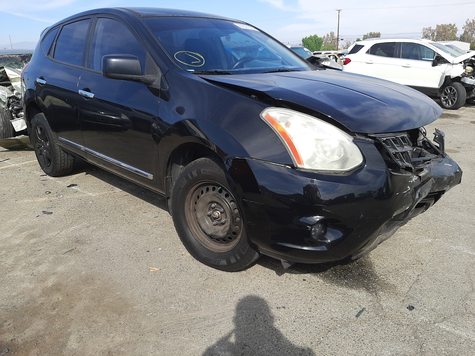 NISSAN ROGUE S 2013 with VIN JN8AS5MT1DW510381 - Photo from auction
