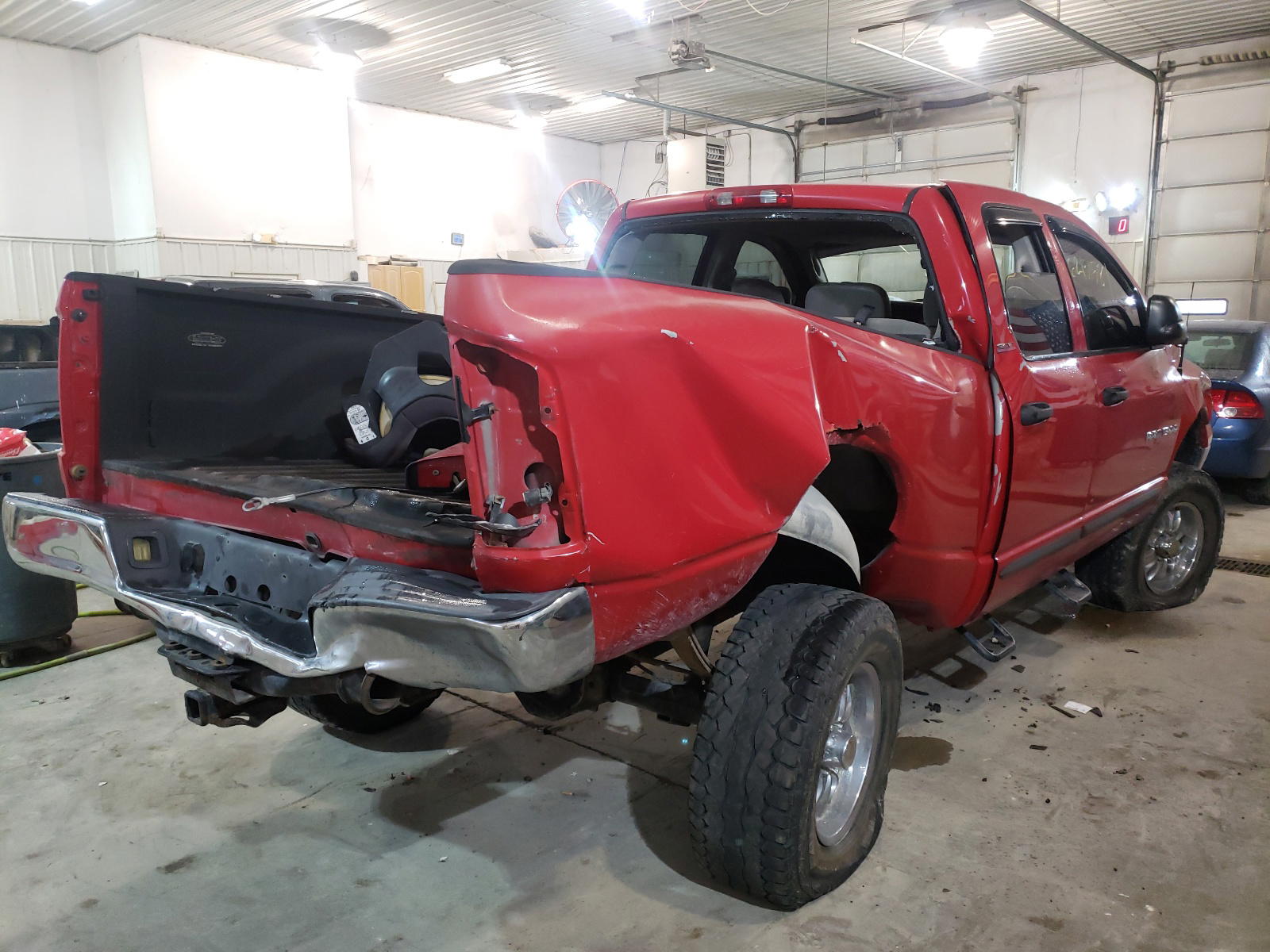 Photo 4 from auction – 2002 DODGE RAM 1500 with VIN 3D7HU18N32G135295