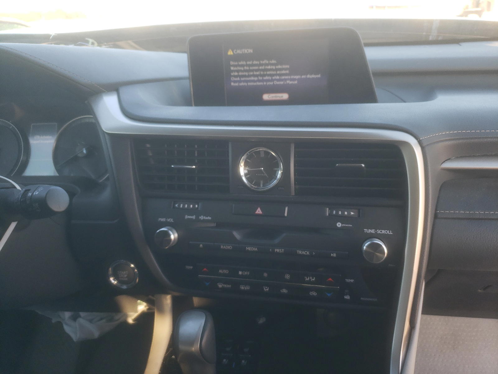 Photo 9 from auction – 2017 LEXUS RX 350 BAS with VIN 2T2BZMCA3HC098559