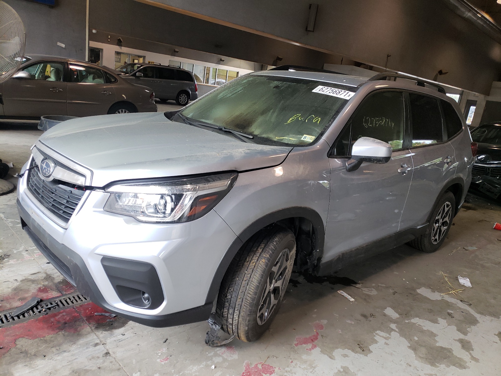 Photo 2 from auction – 2020 SUBARU FORESTER P with VIN JF2SKAJC3LH557462