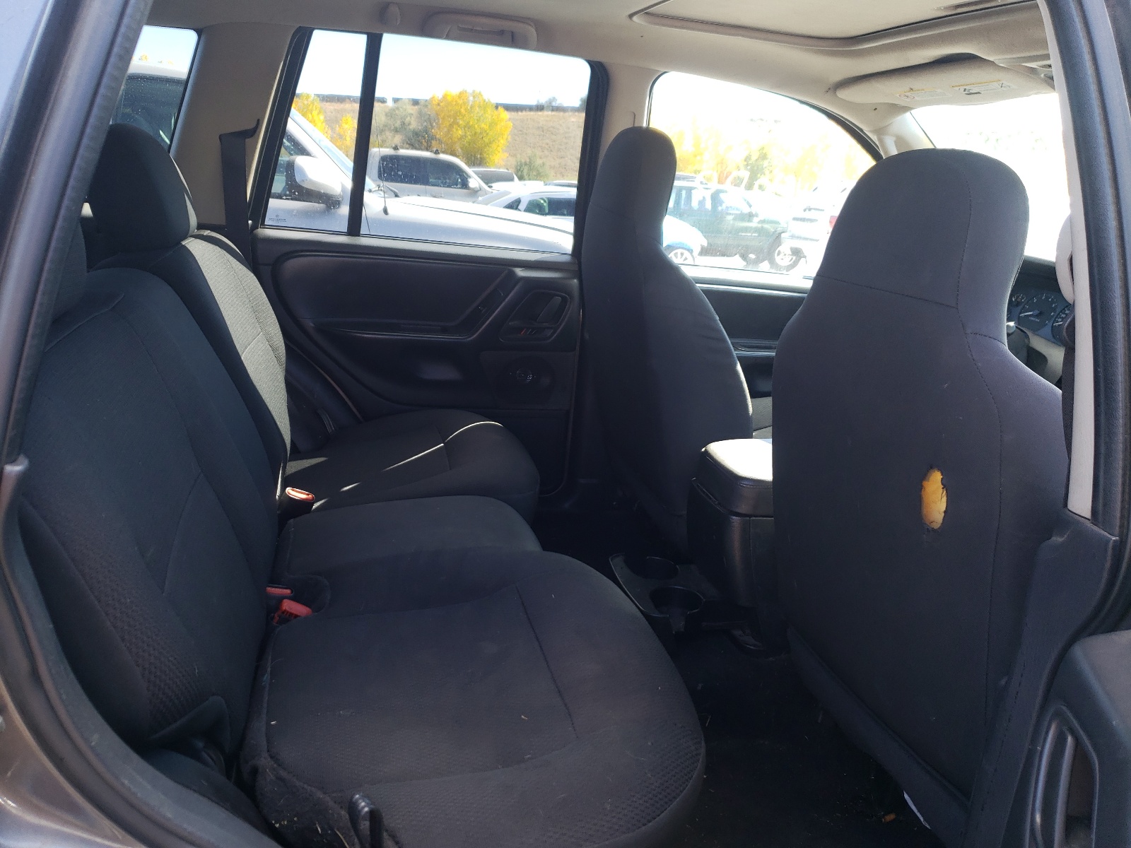 Photo 6 from auction – 2004 JEEP GRAND CHER with VIN 1J4GW48S64C232871