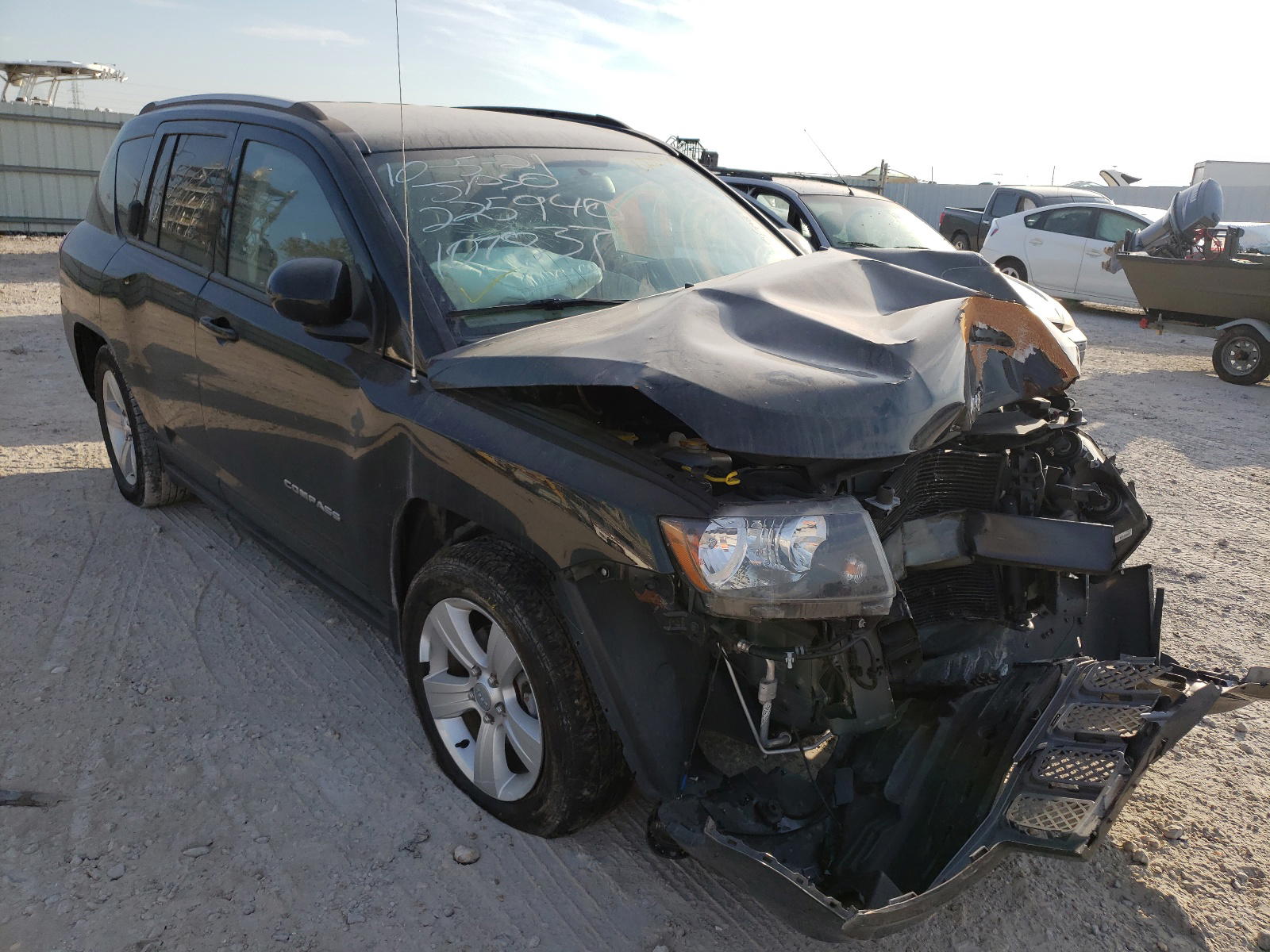 JEEP COMPASS LA 2017 with VIN 1C4NJDEB6HD107837 - Photo from auction