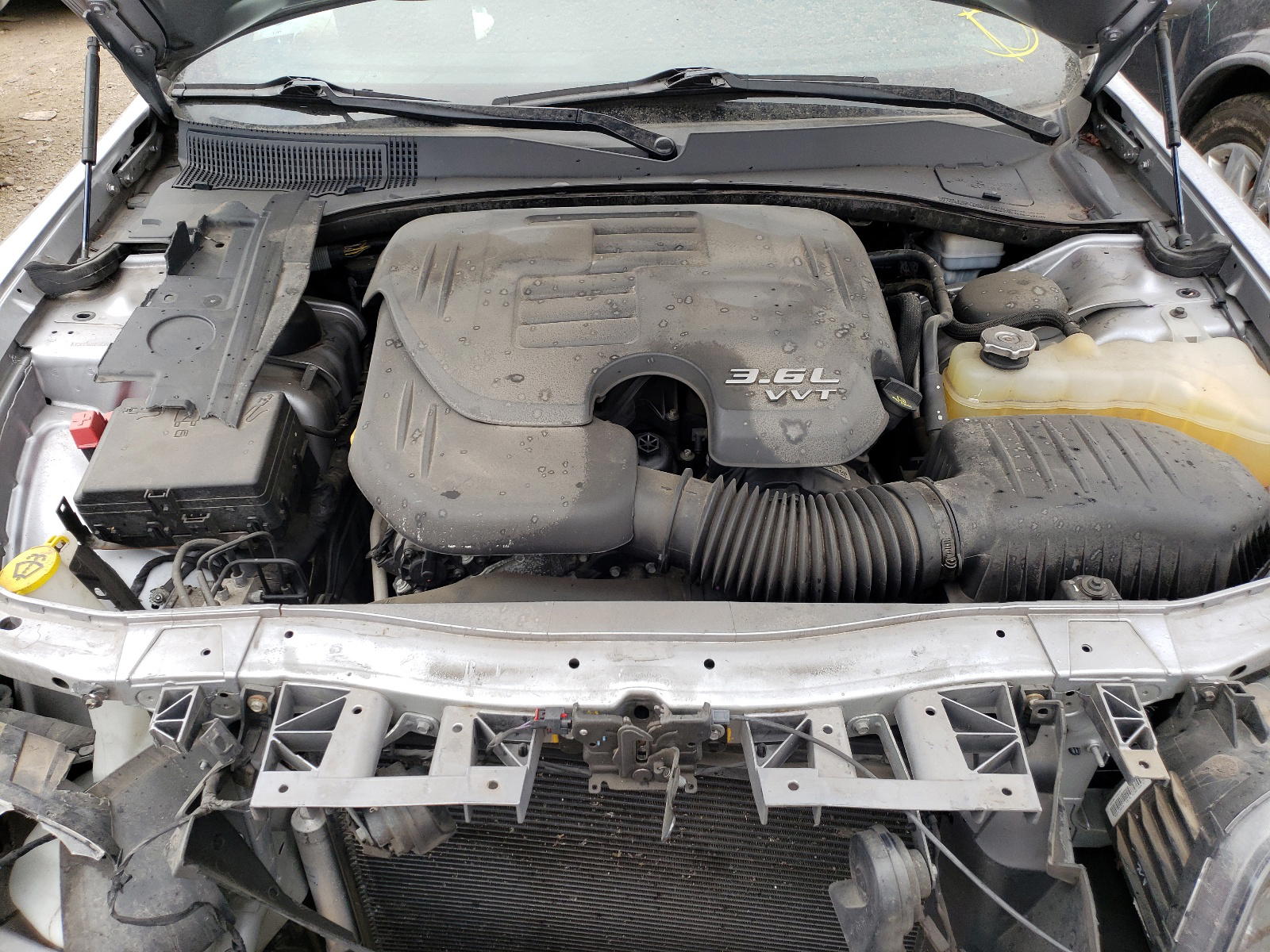Photo 7 from auction – 2014 CHRYSLER 300 S with VIN 2C3CCAGG8EH158042