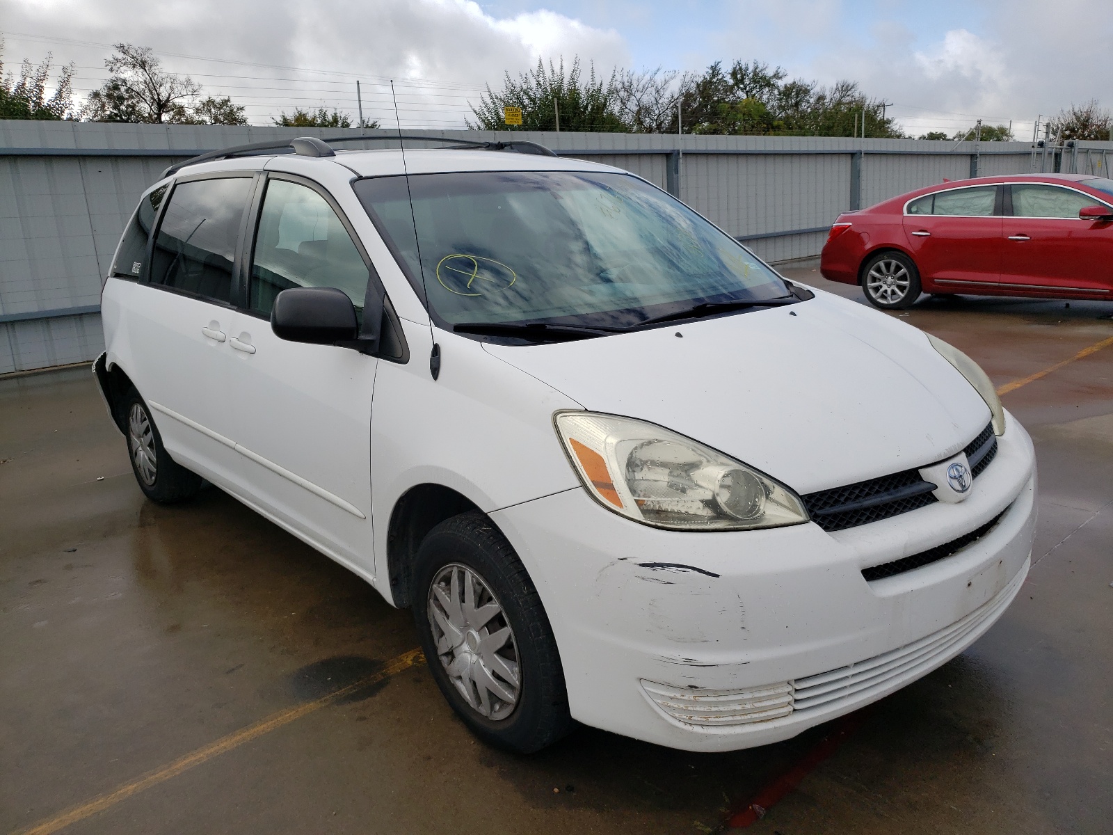 Photo 1 from auction – 2005 TOYOTA SIENNA CE with VIN 5TDZA23C45S301638