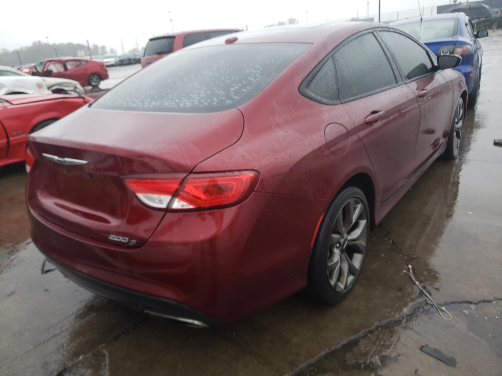 Photo 4 from auction – 2015 CHRYSLER 200 S with VIN 1C3CCCBB8FN715595