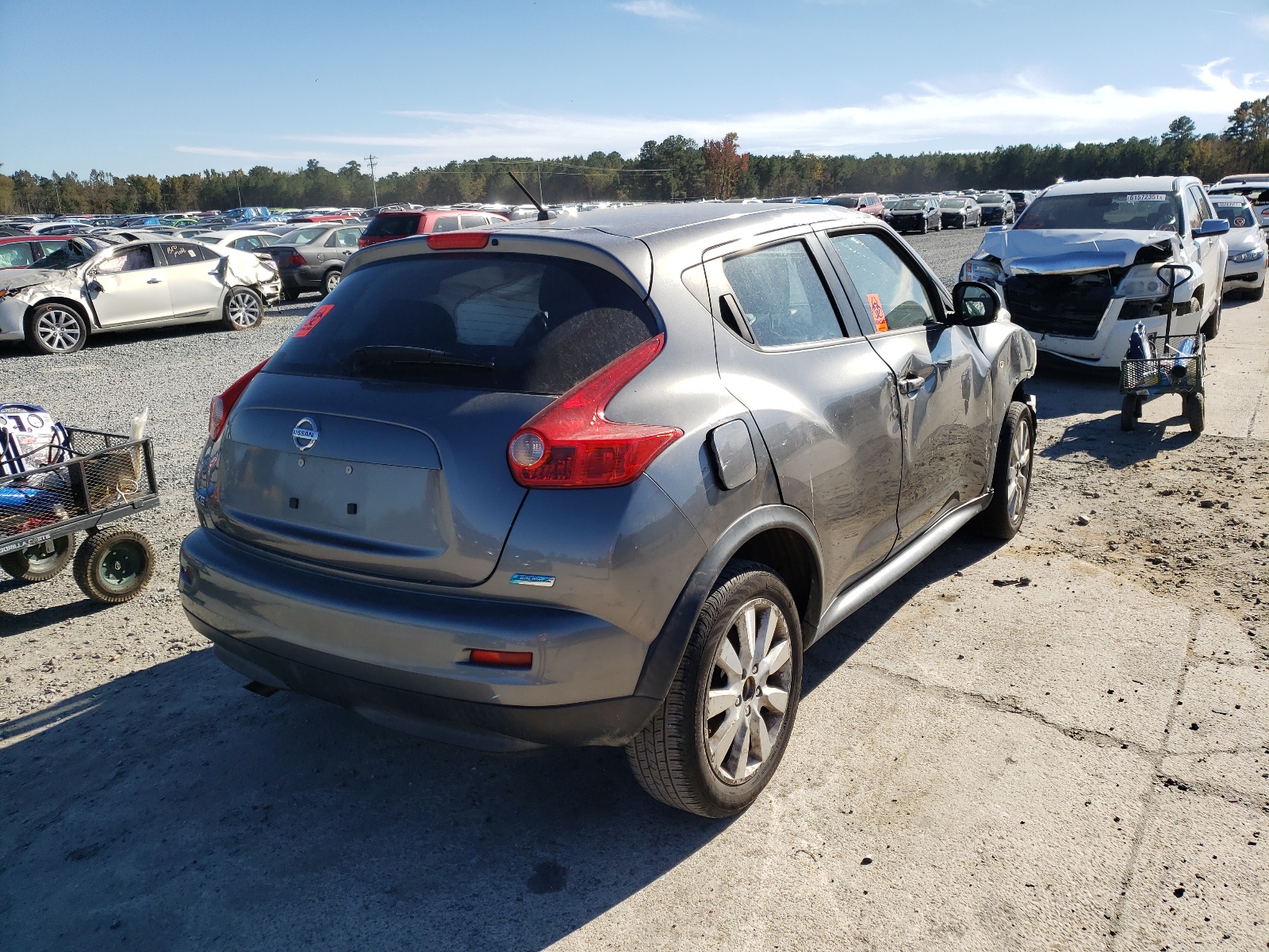 Photo 4 from auction – 2013 NISSAN JUKE S with VIN JN8AF5MR0DT218473