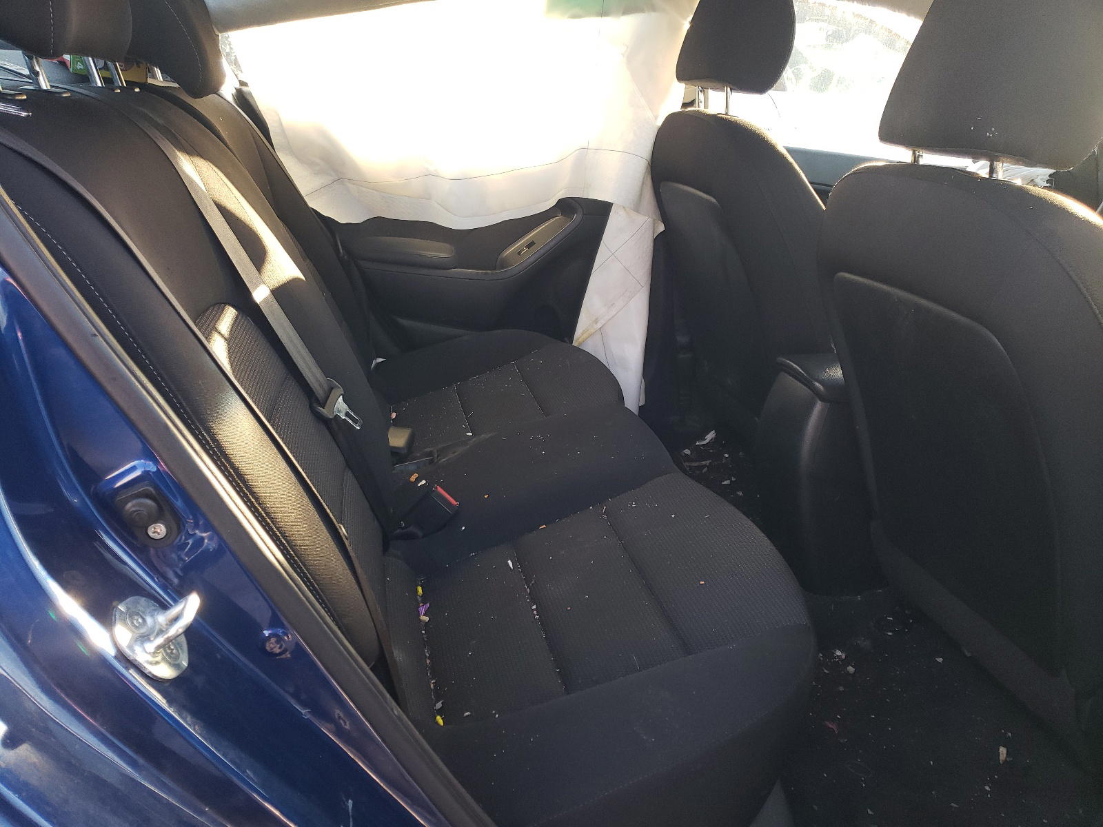 Photo 6 from auction – 2017 KIA FORTE LX with VIN 3KPFK4A74HE157394