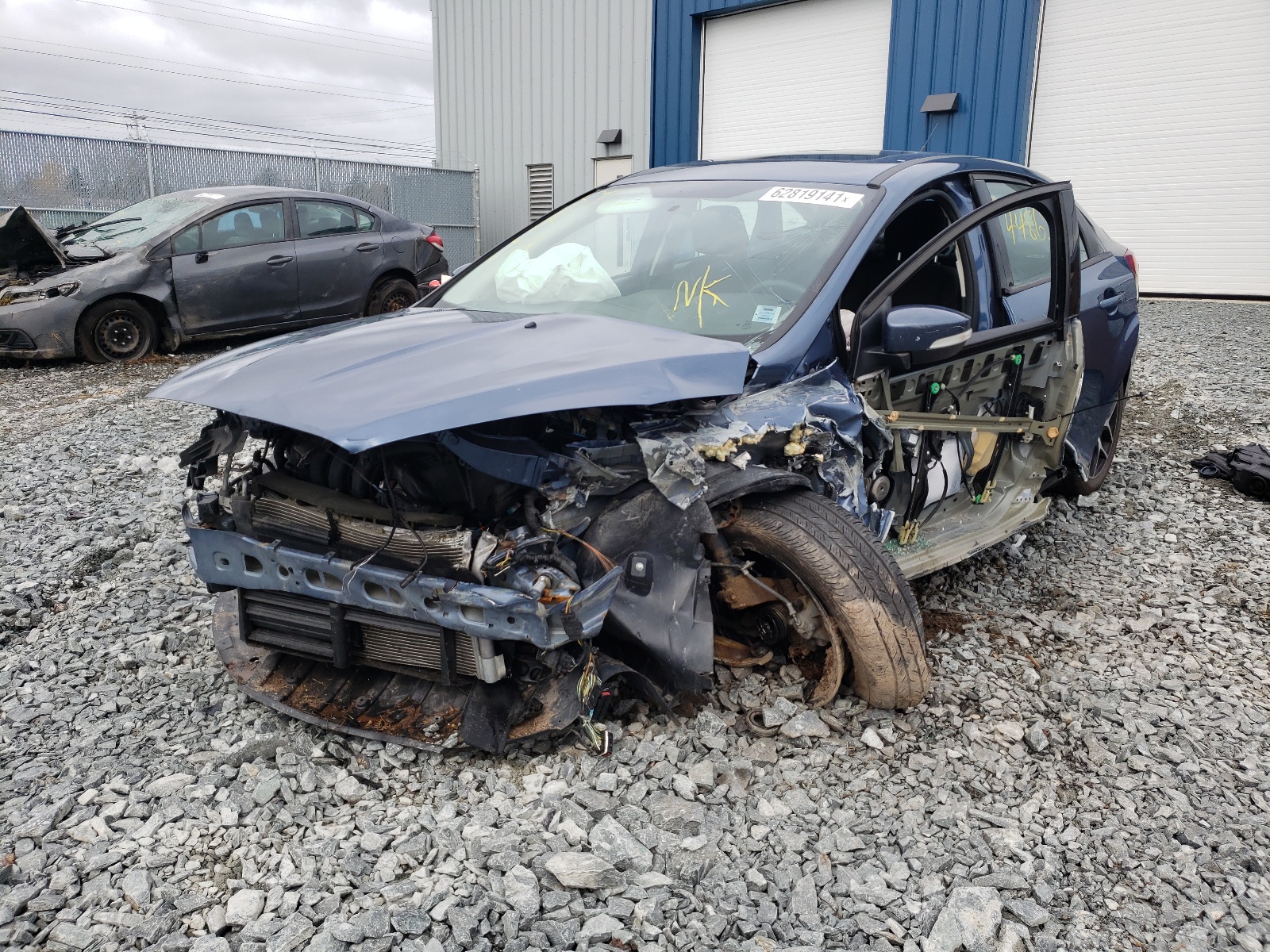 Photo 9 from auction – 2018 FORD FOCUS SEL with VIN 1FADP3H23JL305941